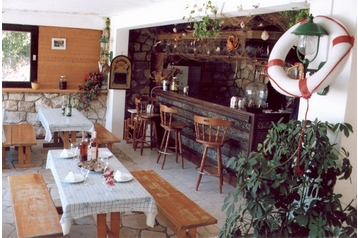 Horvātija Penzión Hvar, Eksterjers